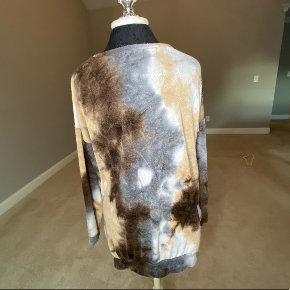 Tie Dyed White Birch Knit Sweatshirt Oversized Small. - Picture 2 of 4